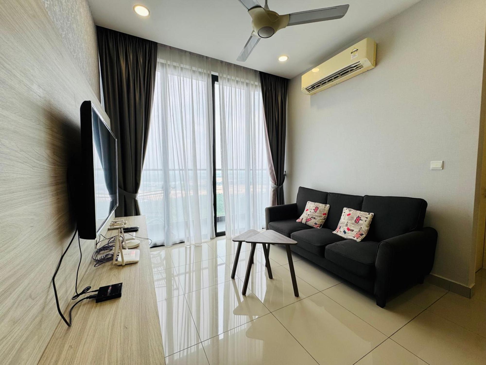 Walk To Legoland, D'Pristine Medini Apartment Nusajaya  Exterior photo