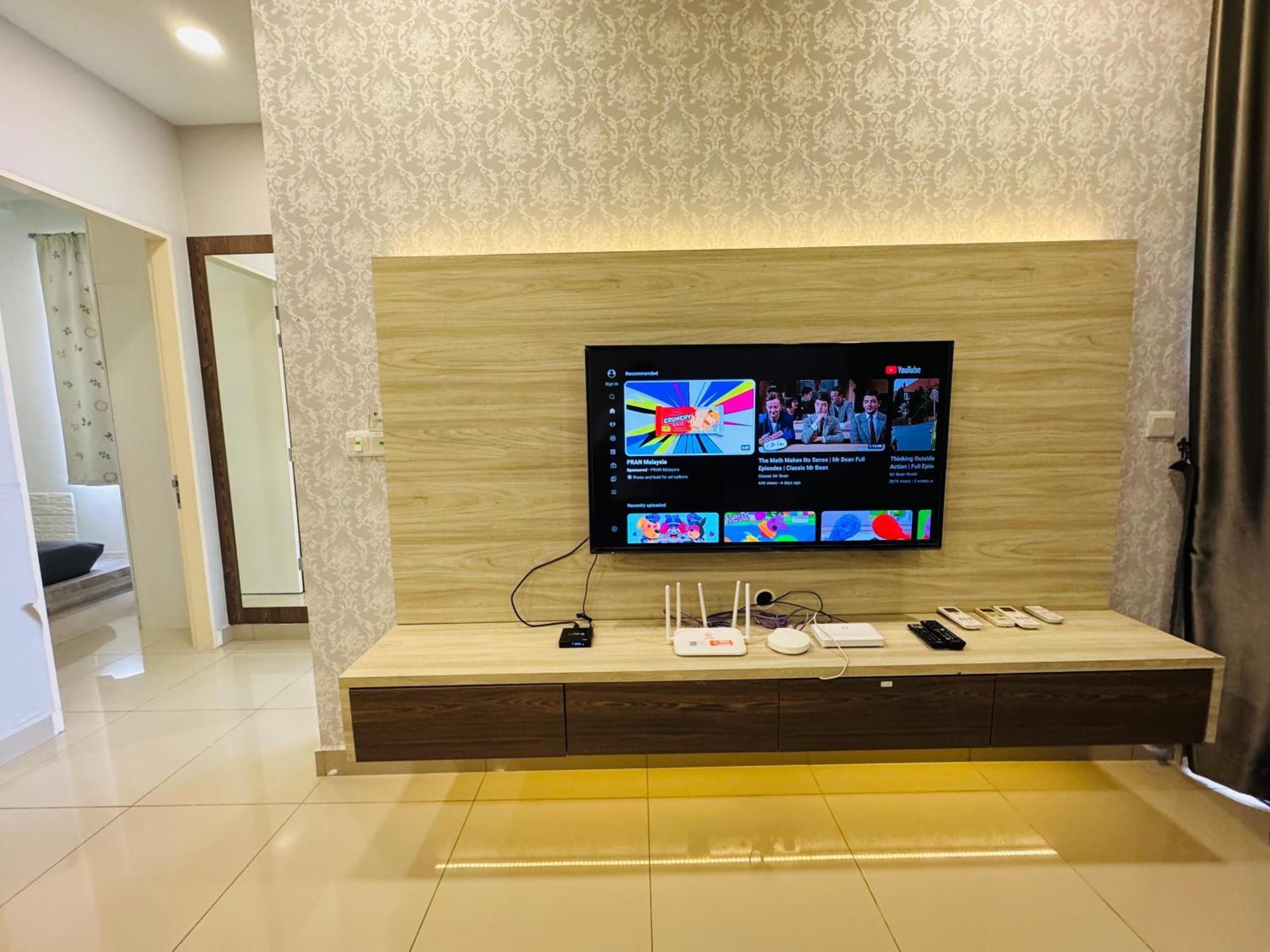 Walk To Legoland, D'Pristine Medini Apartment Nusajaya  Exterior photo